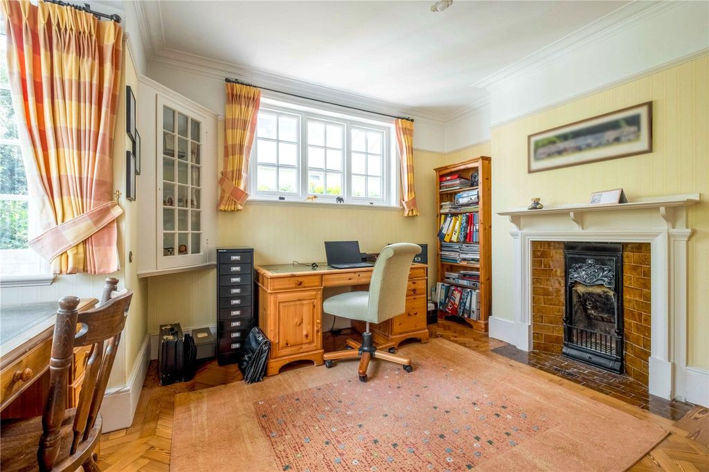 Additional image 12 of 5 bed detached house for saleCronks Hill Road, Redhill RH1