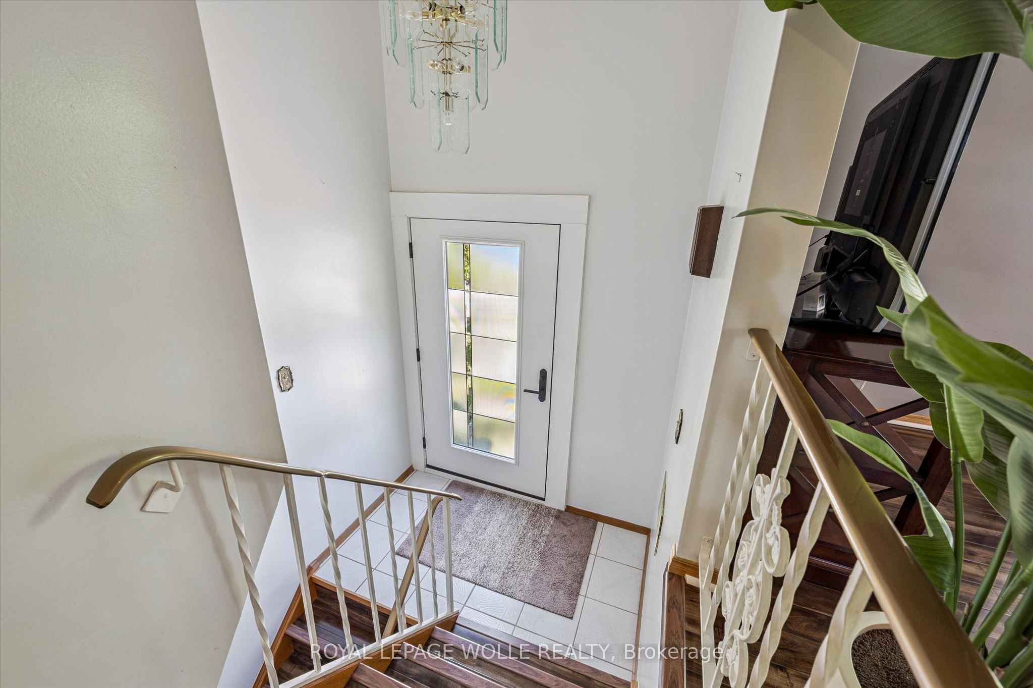 24 Devonglen Court, Kitchener, ON, N2E 2A8 photo 4