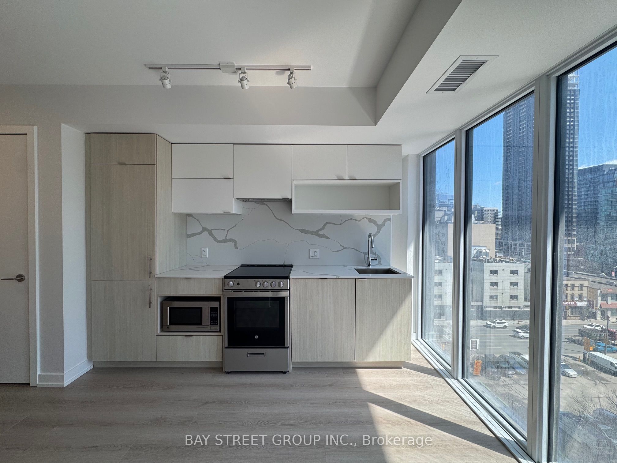 Additional image 2 of 907-100 Queen Street E, Toronto, ON, M5C 0B5