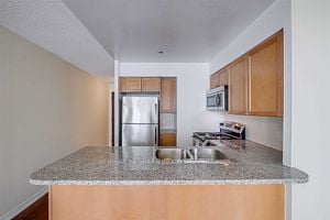 Additional image 6 of 1701-335 Rathburn Road W, Mississauga, ON, L5B 0C8