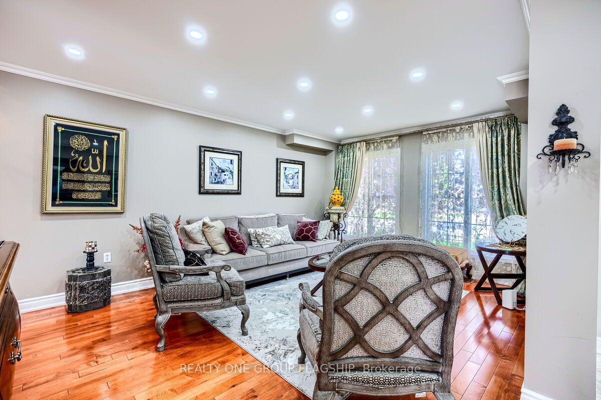 Additional image 5 of 5846 Tenth Line W, Mississauga, ON, L5M 6V3