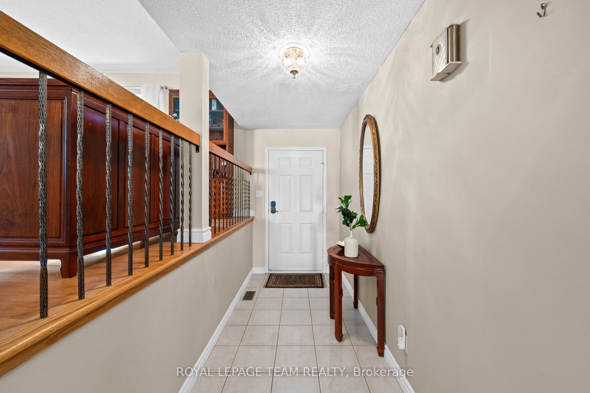 6 Byrd Crescent, Ottawa, ON, K2L 2G5 photo 4