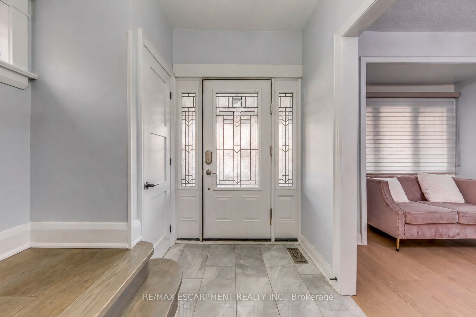 108 Runnymede Road, Toronto, ON, M6S 2Y3 photo 3