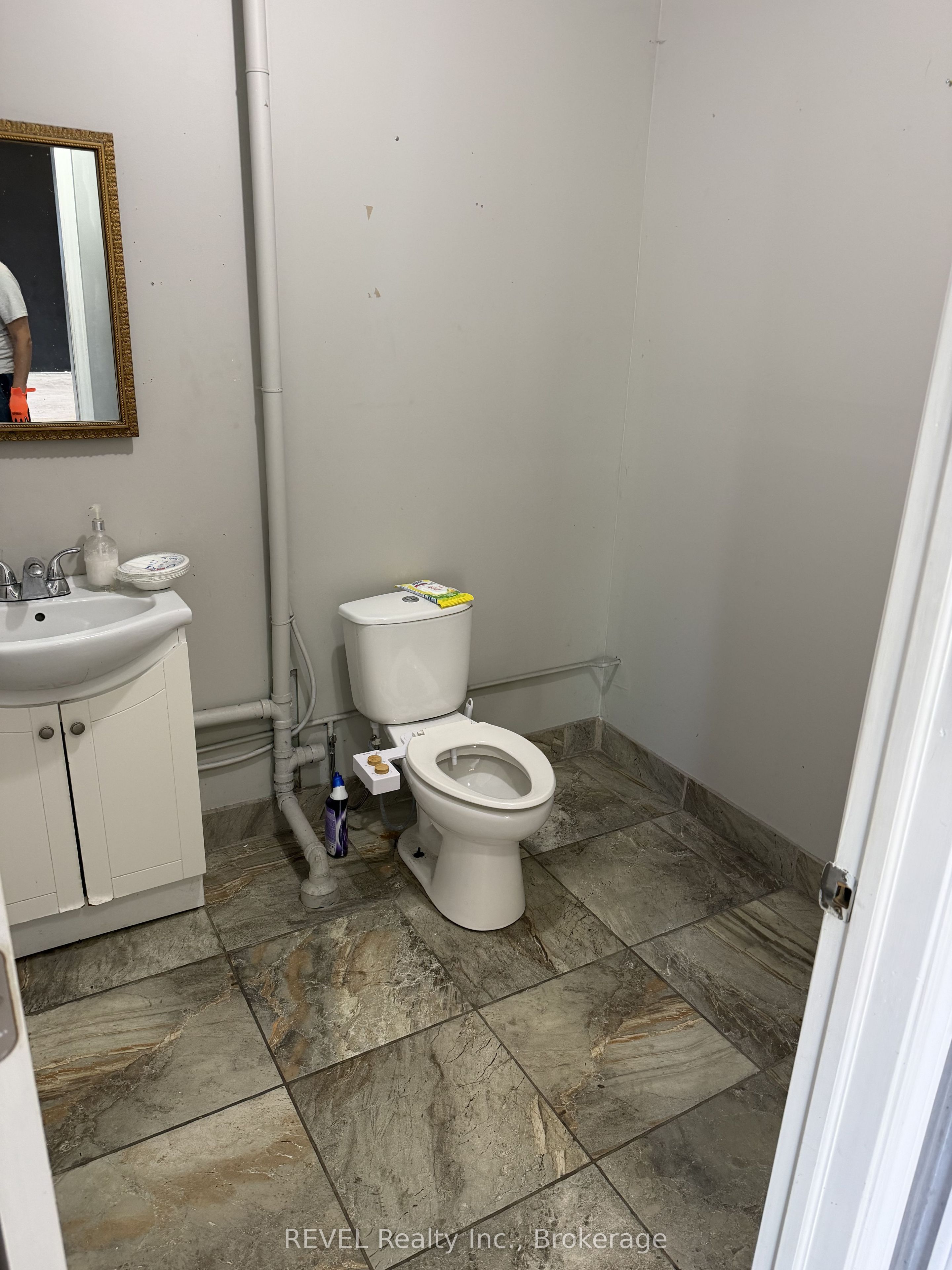 3-106 Ormond Street S, Thorold, ON, L2V 1Y3 photo 4