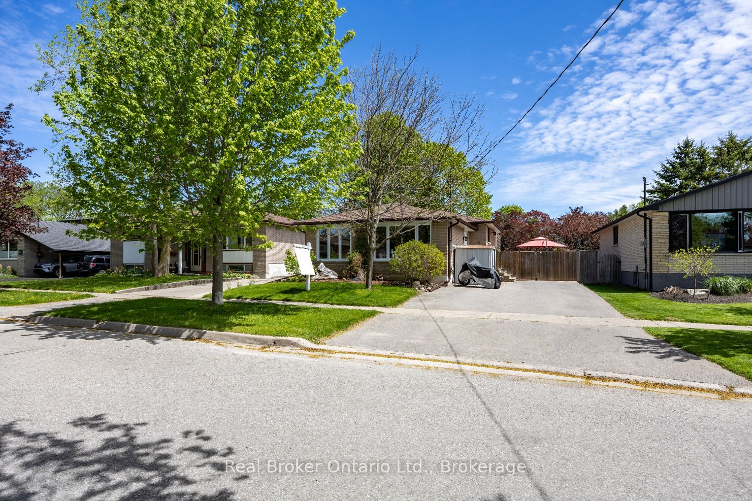 17 Strike Avenue, Clarington, ON, L1C 1K2 photo 2
