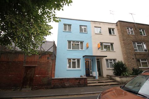 Broad Green, Southampton SO14
