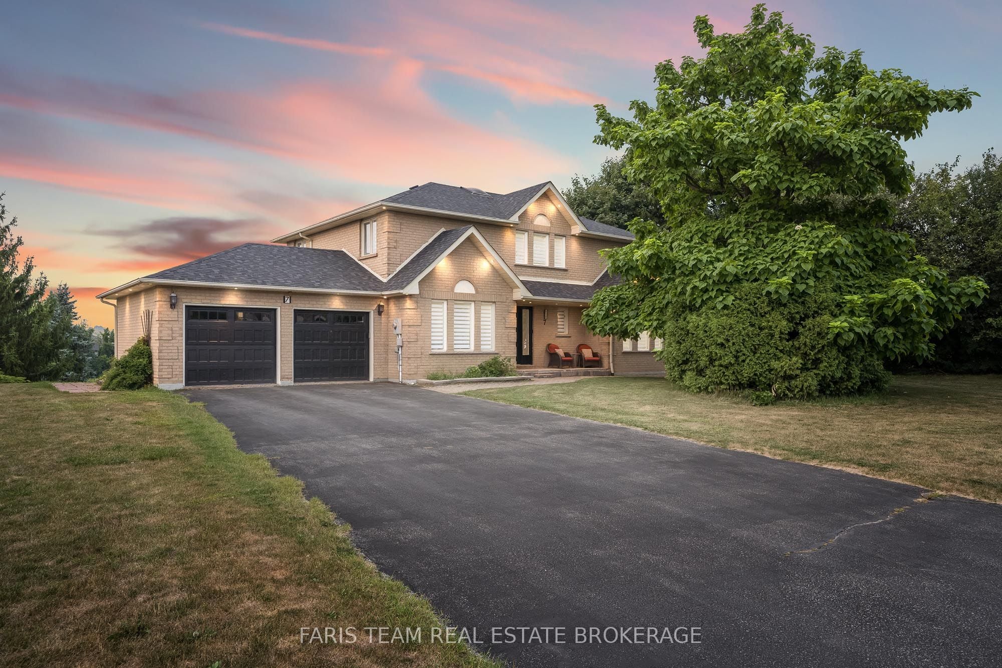 7 Golfview Boulevard, Bradford West Gwillimbury, ON, L3Z 2A6