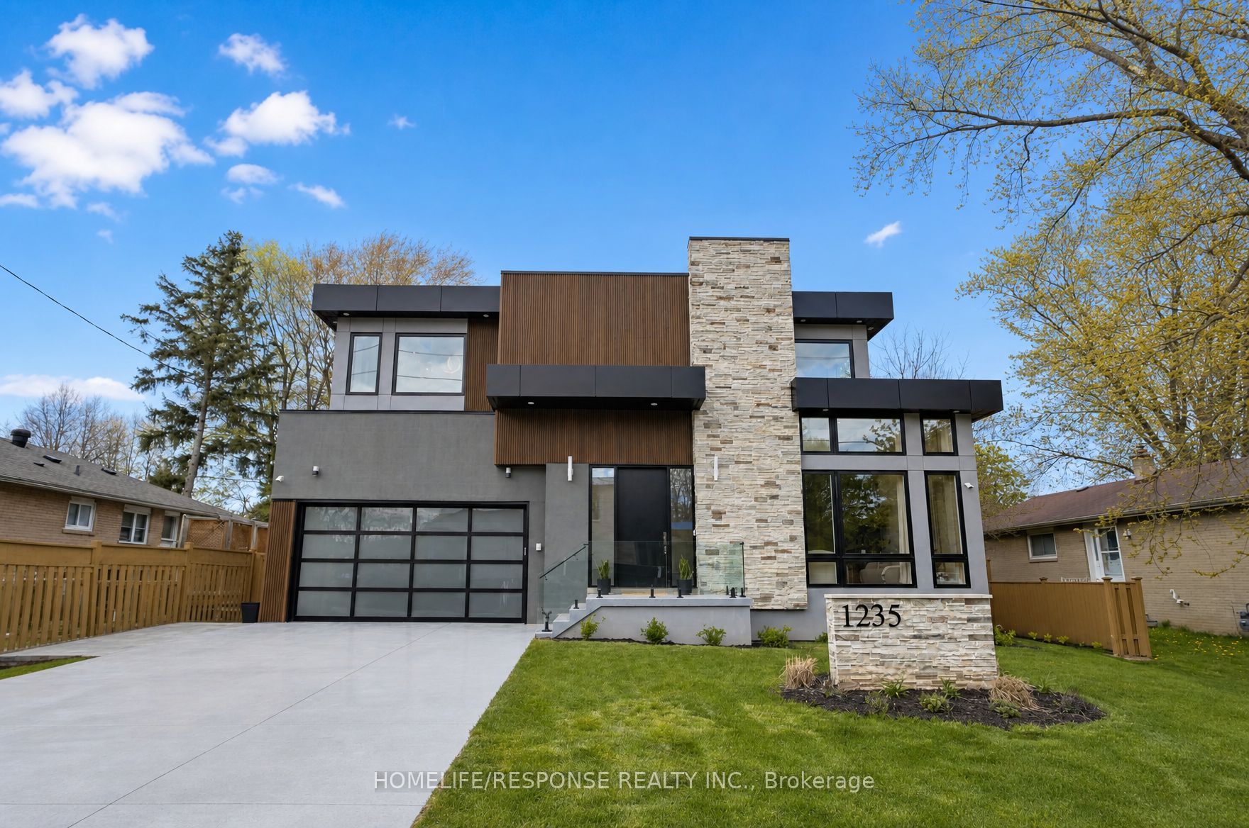 Additional image 3 of 1235 Whittington Road, Mississauga, ON, L5J 3J8