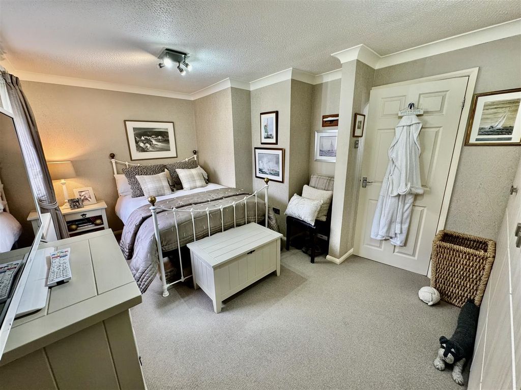 Additional image 9 of 3 bed town house for saleMin Y Mor, Pwllheli LL53