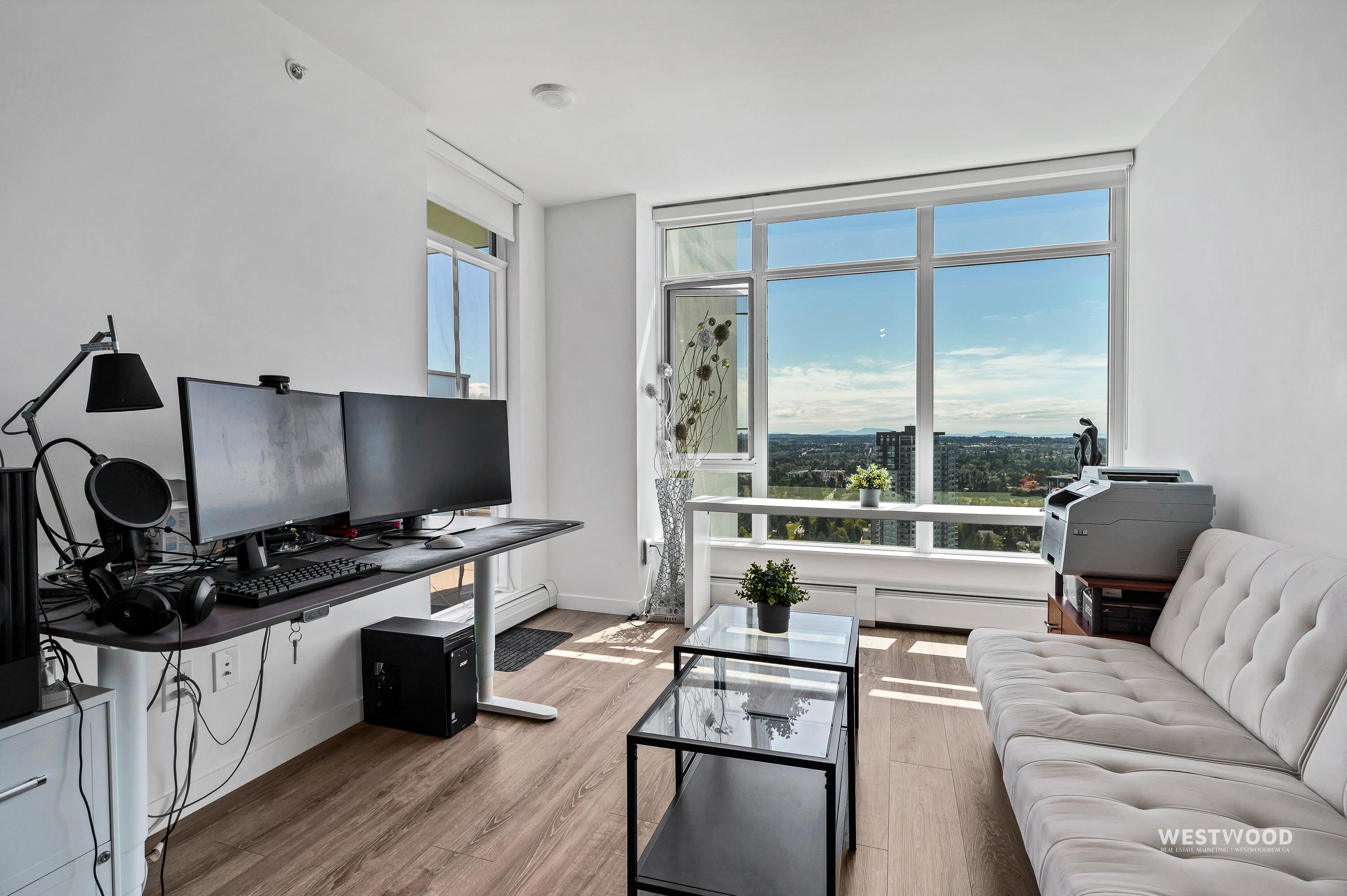 Additional image 3 of 3510-13350 Central Avenue, Surrey, BC, V3T 0S1