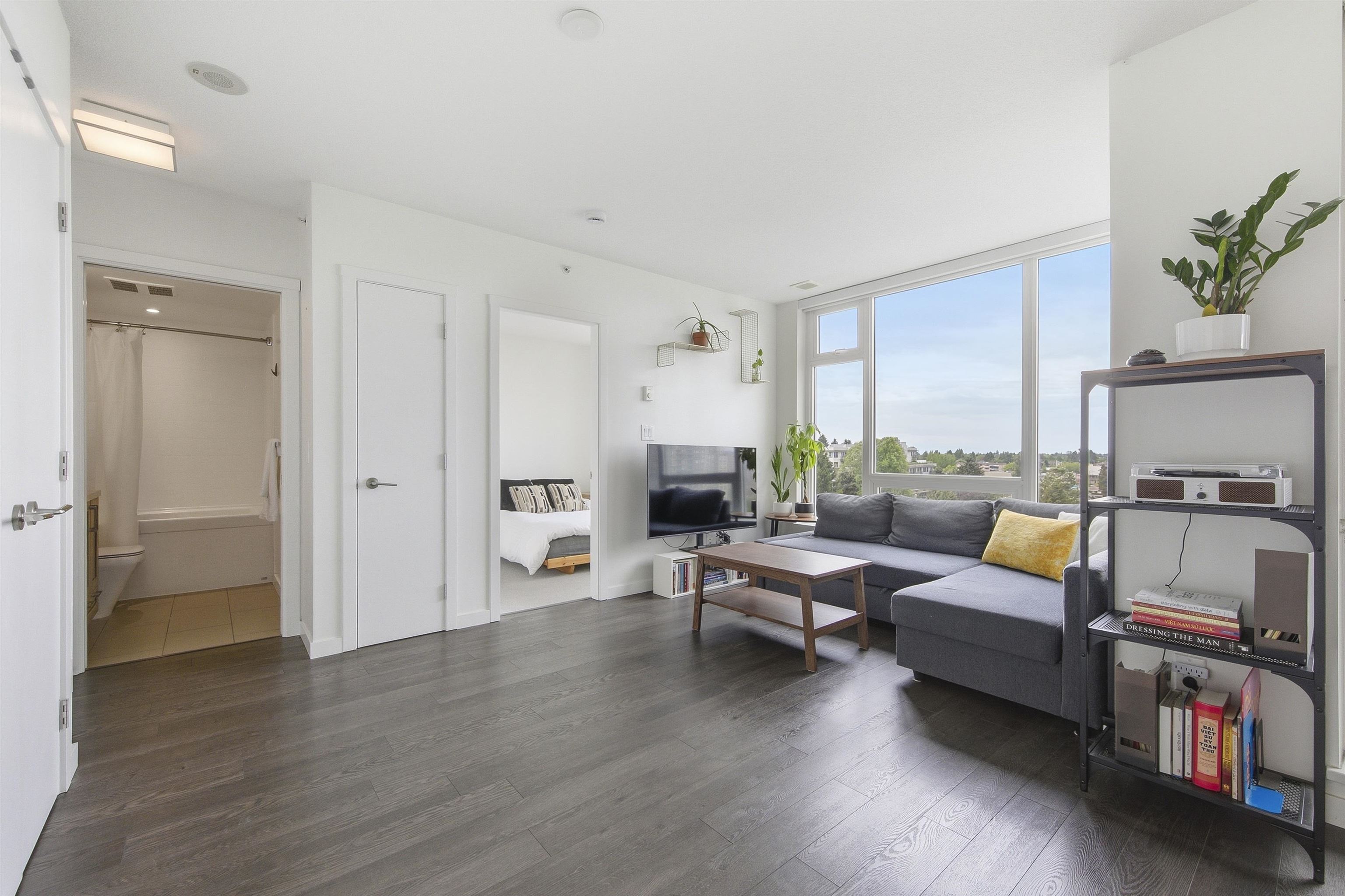 1104-5665 Boundary Road, Vancouver, BC, V5R 0E4 photo 5