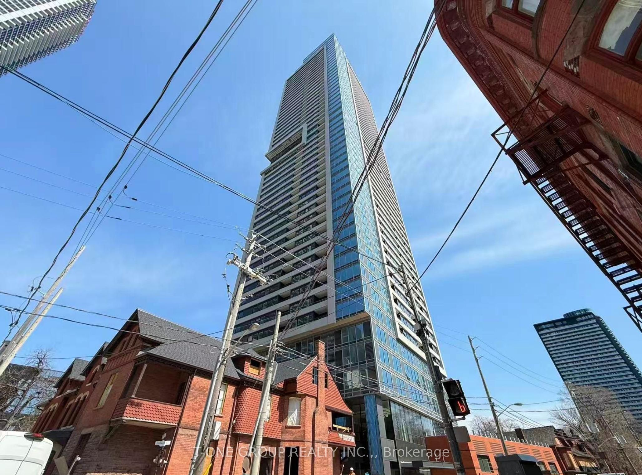 1804-609 Sherbourne Street, Toronto, ON, M4X 0A4