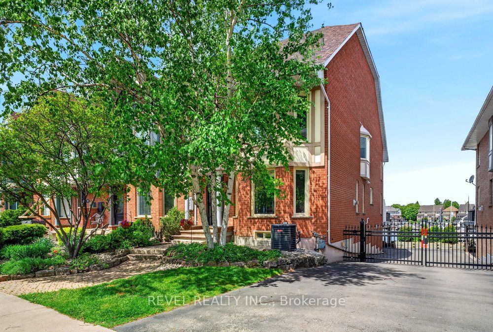 43 Sunvale Place, Hamilton, ON, L8E 4Z6 photo 2