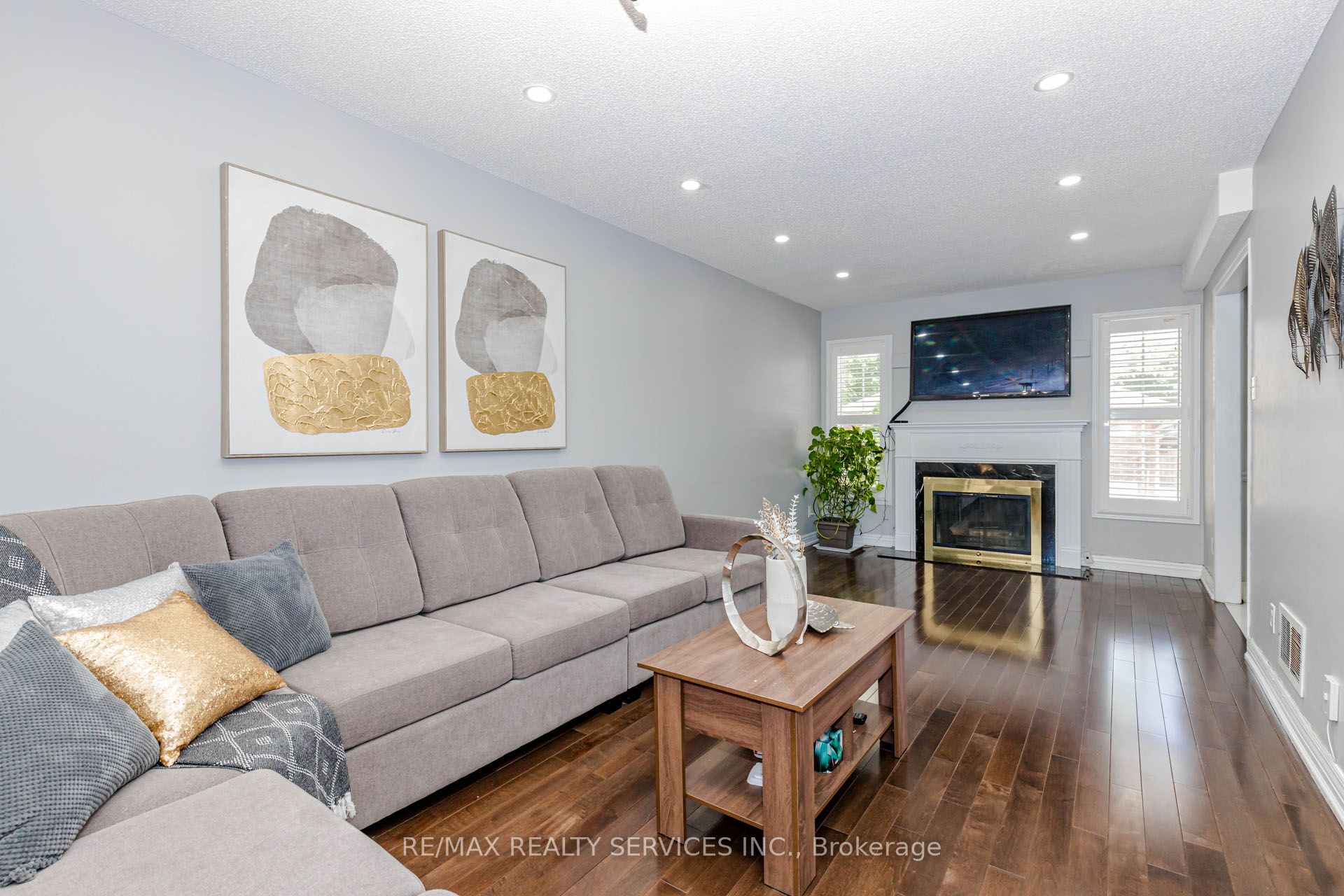Additional image 6 of 1135 Bellarosa Lane, Mississauga, ON, L5V 1L3