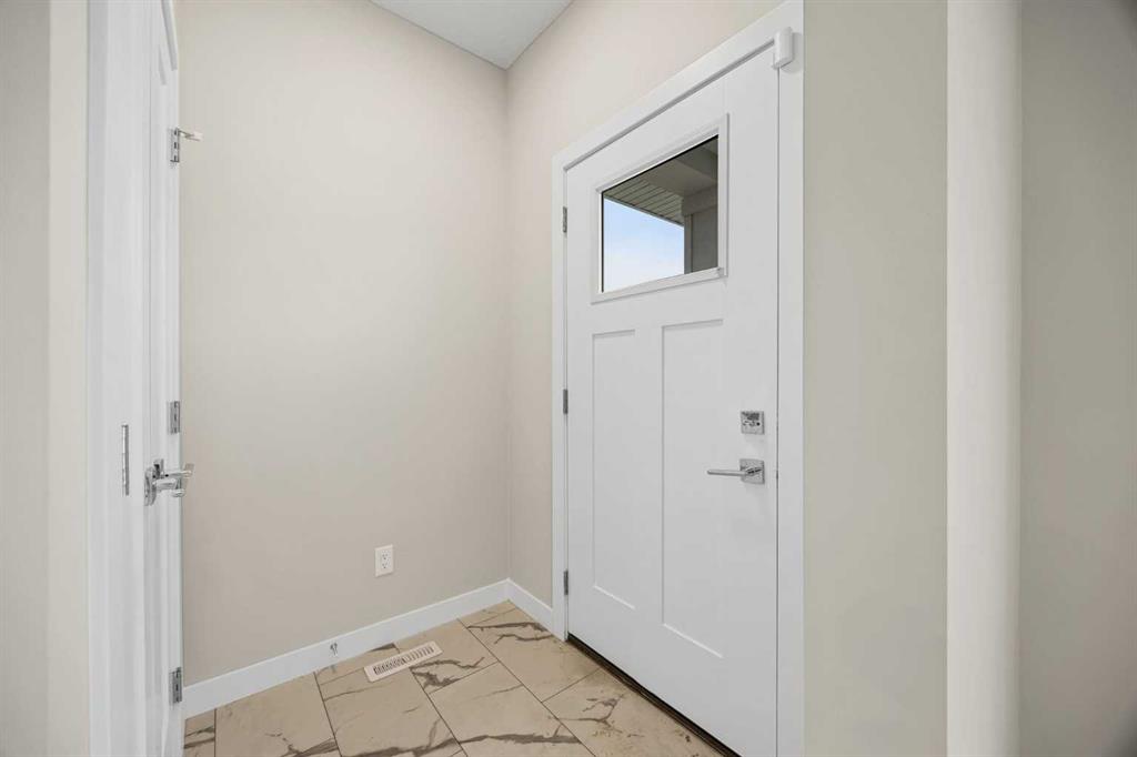 536 Chelsea Gardens, Chestermere, AB, T1X 2V5 photo 4