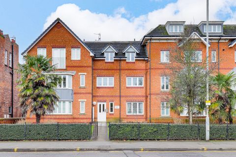 Radcliffe Road, West Bridgford NG2