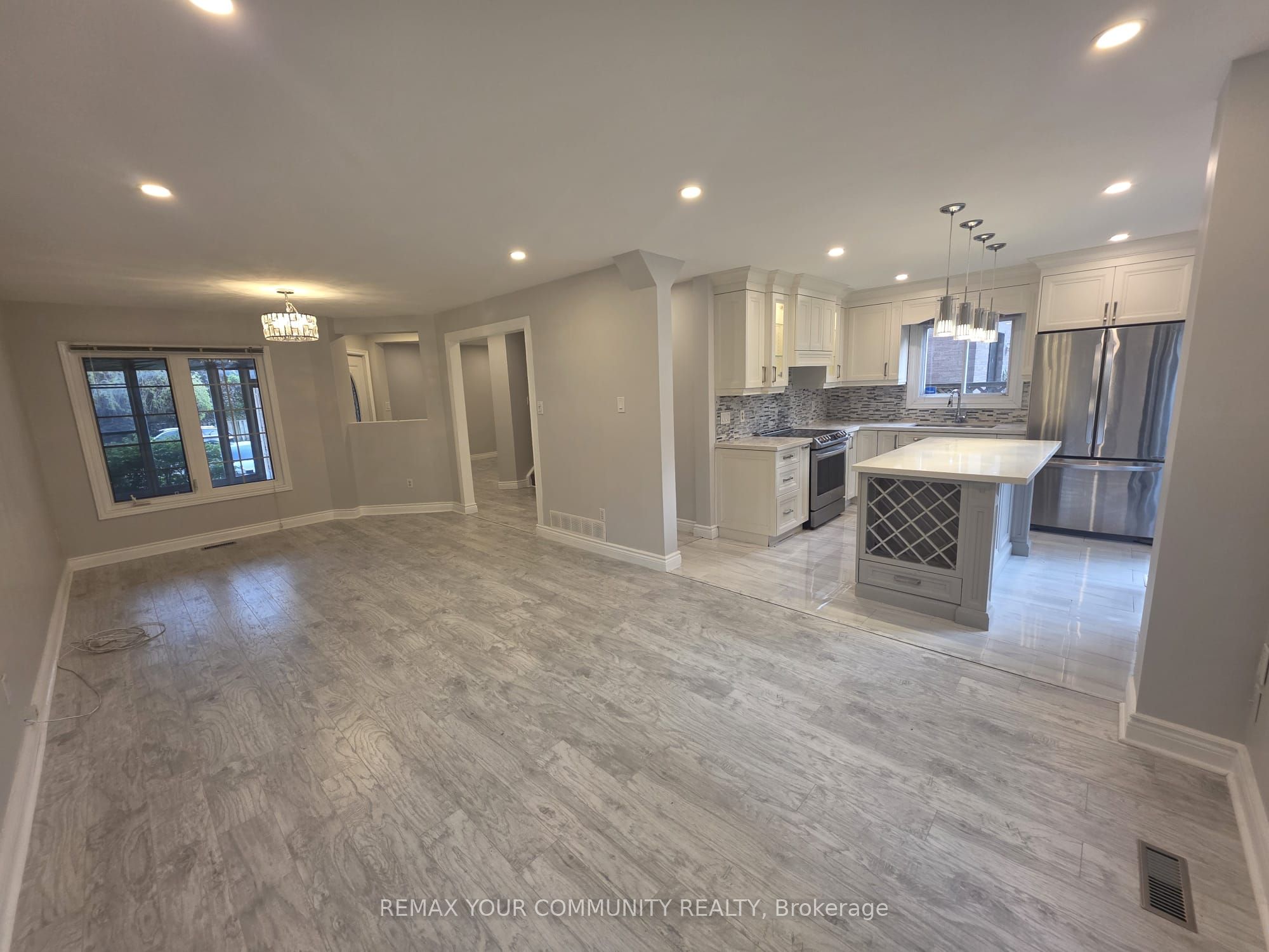 62 Deverill Crescent, Ajax, ON, L1T 1S6 photo 4