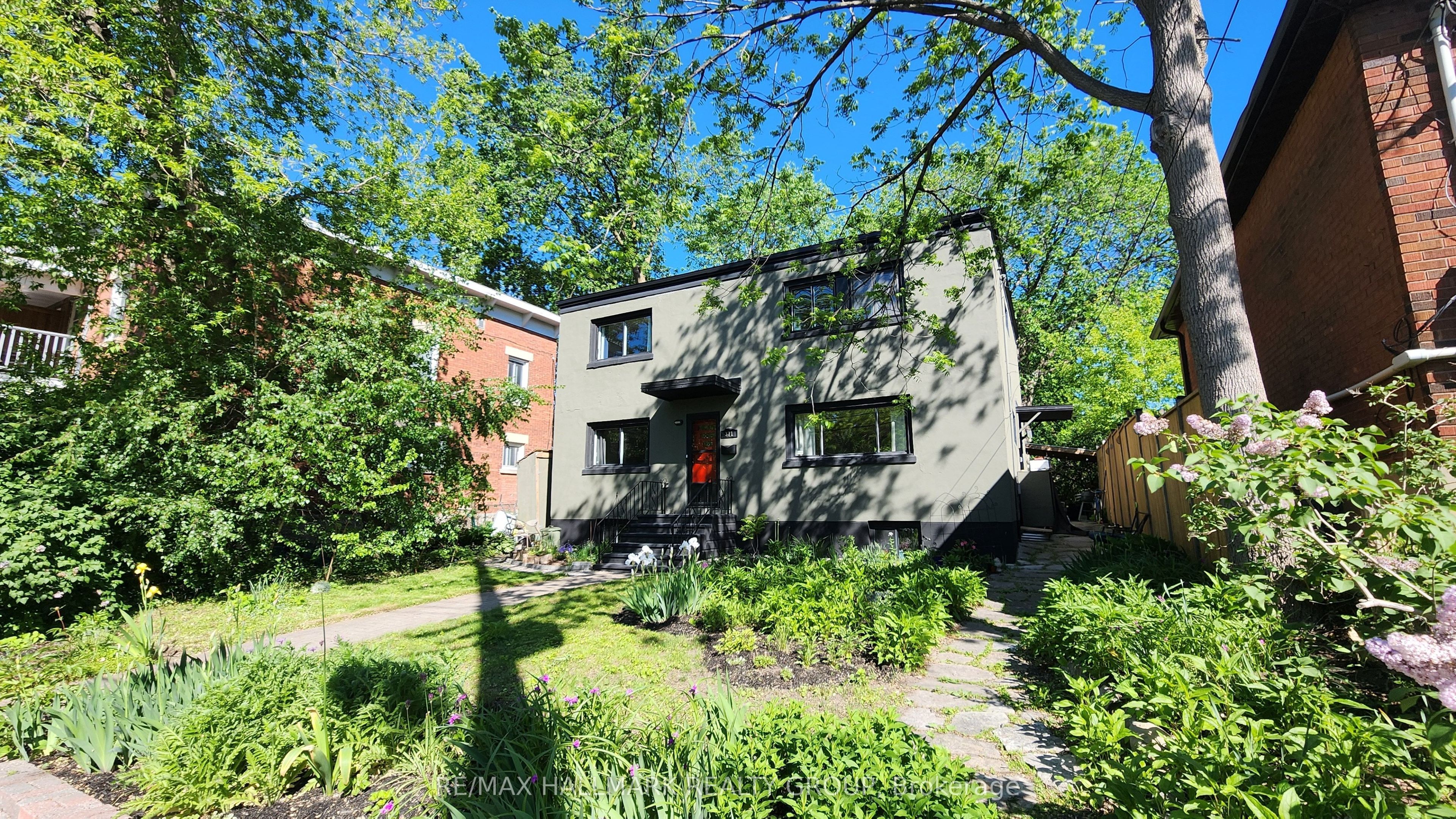 371 Sunnyside Avenue, Ottawa, ON, K1S 0S2