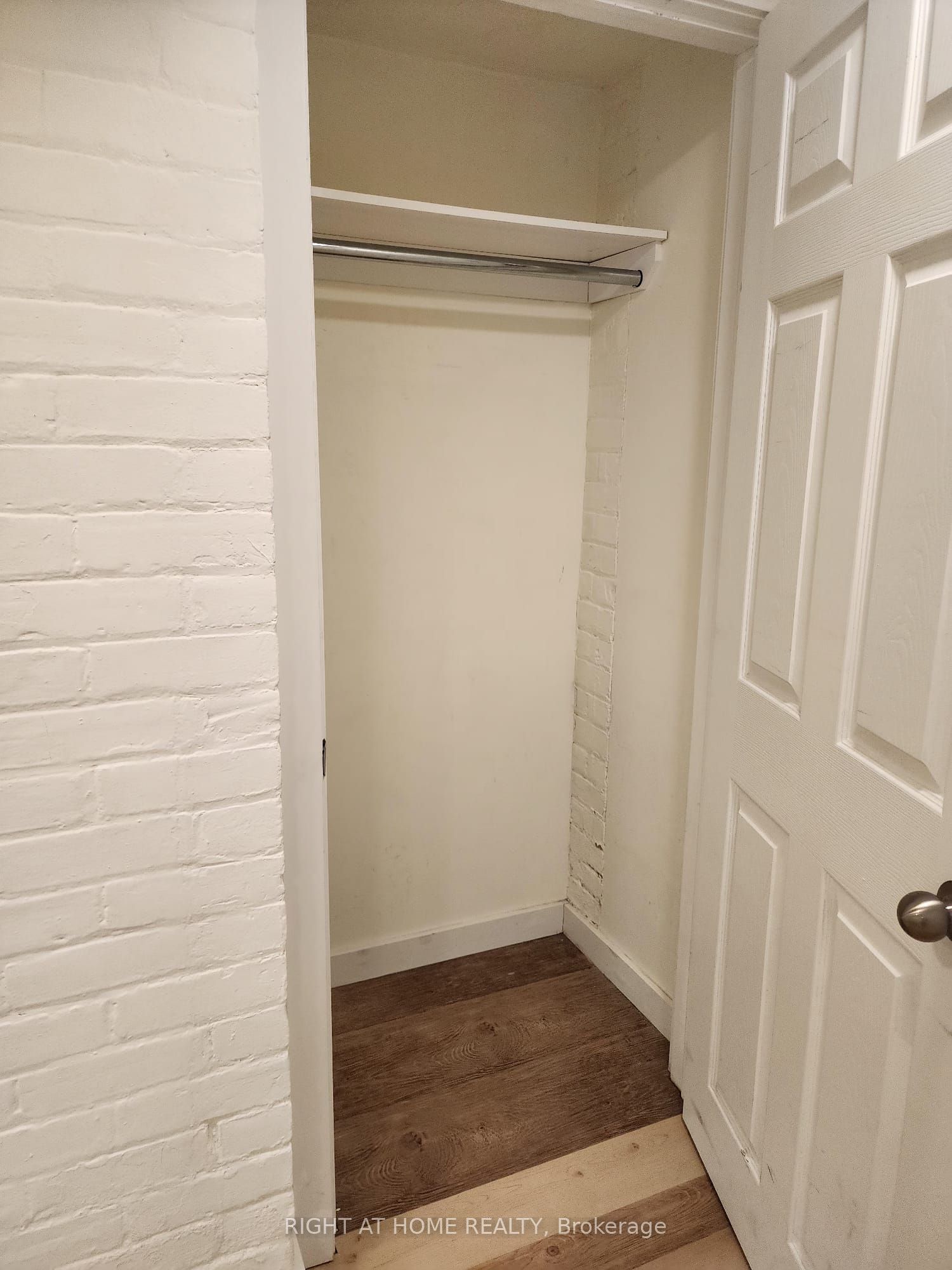 unit B2-32 High Park Blvd Boulevard, Toronto, ON, M6R 1M7 photo 4