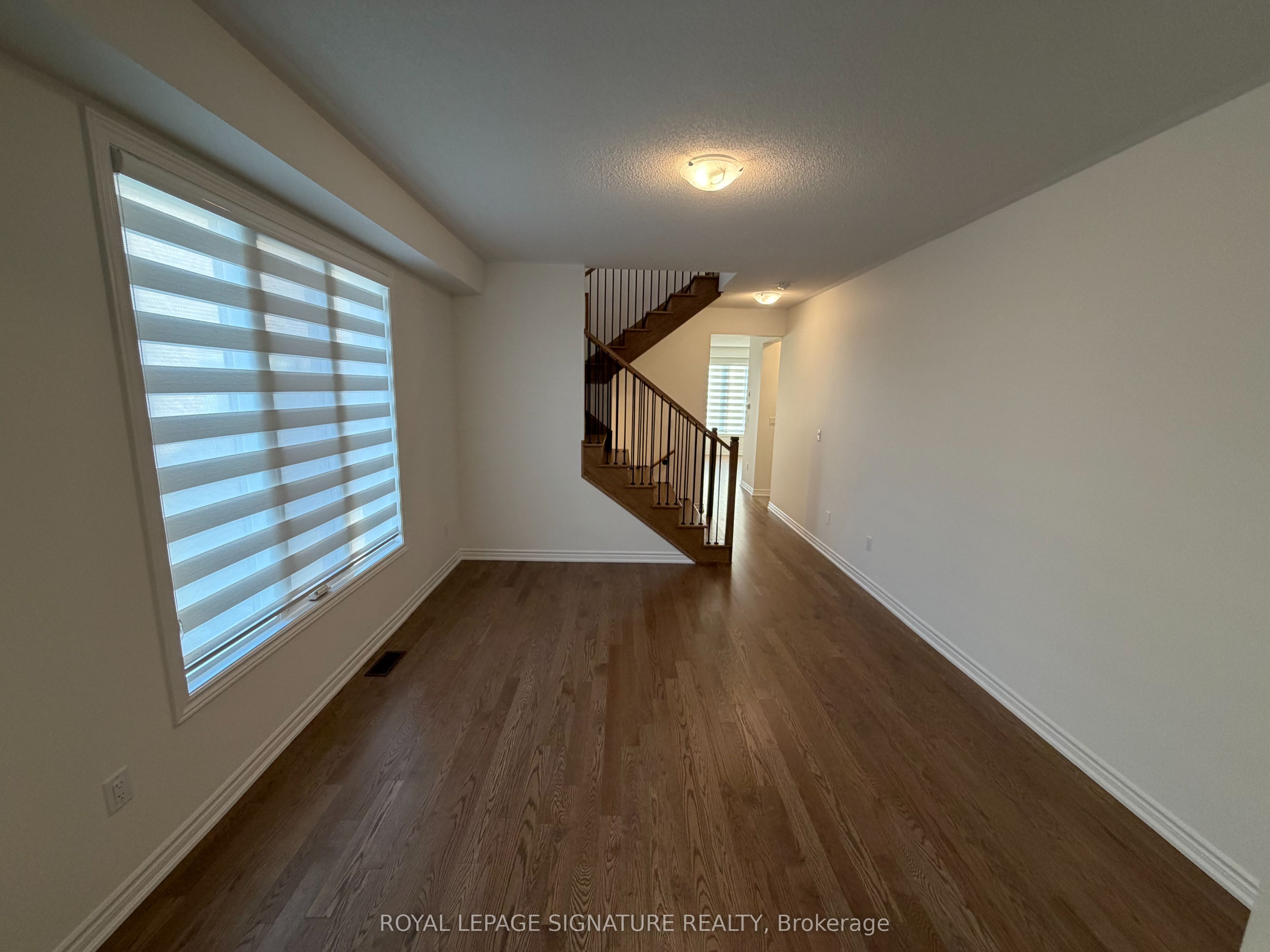 1460 Chamomile Crescent W, Milton, ON, L9E 2E9 photo 5