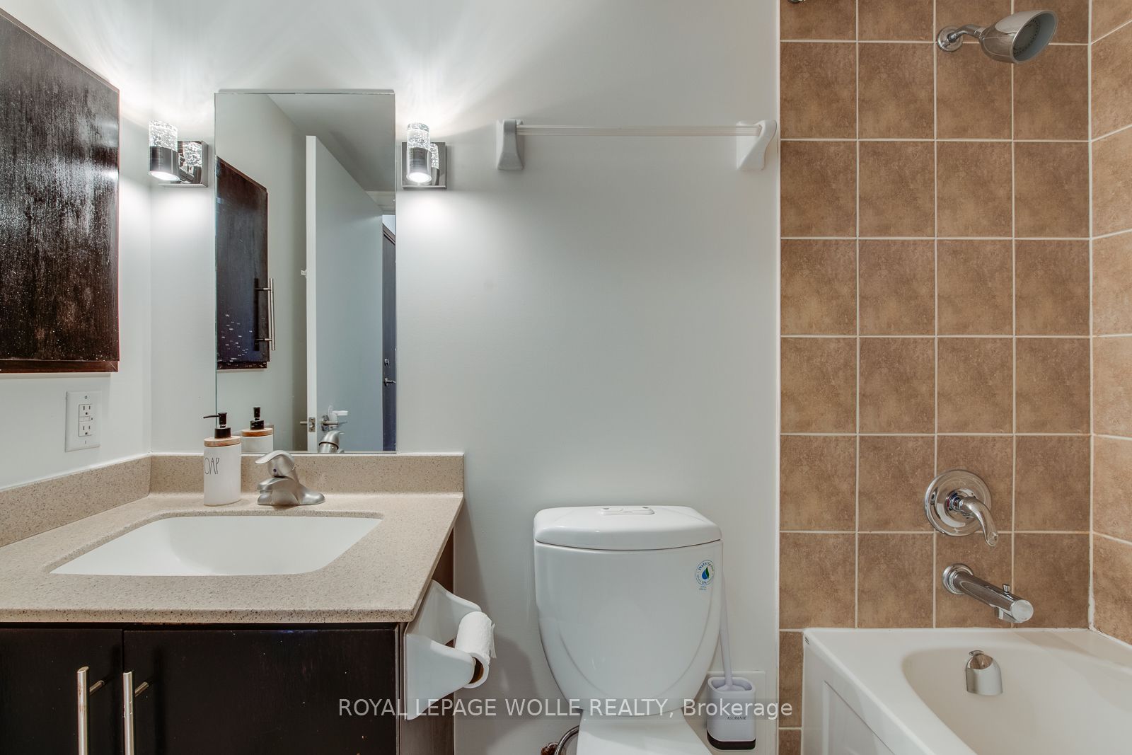 Additional image 5 of 2251-25 Viking Lane, Toronto, ON, M9B 0A1