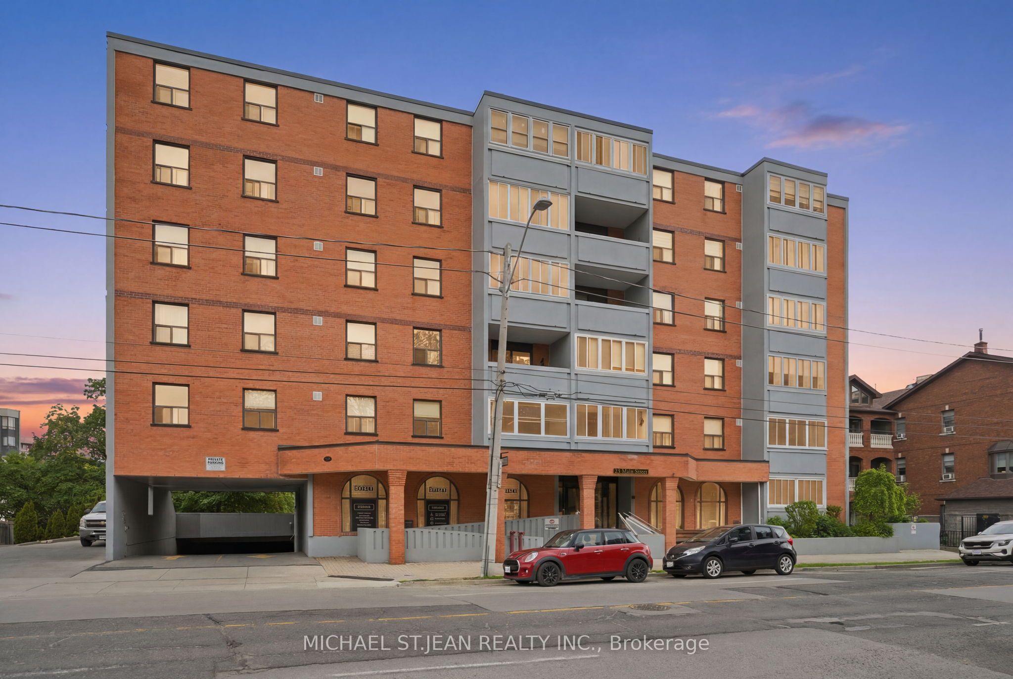 404-23 Main Street, Hamilton, ON, L9H 2P7