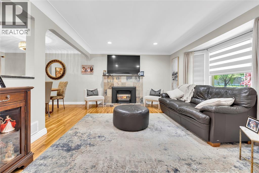 2630 Virginia Park, Windsor, ON, N9E2B4 photo 5