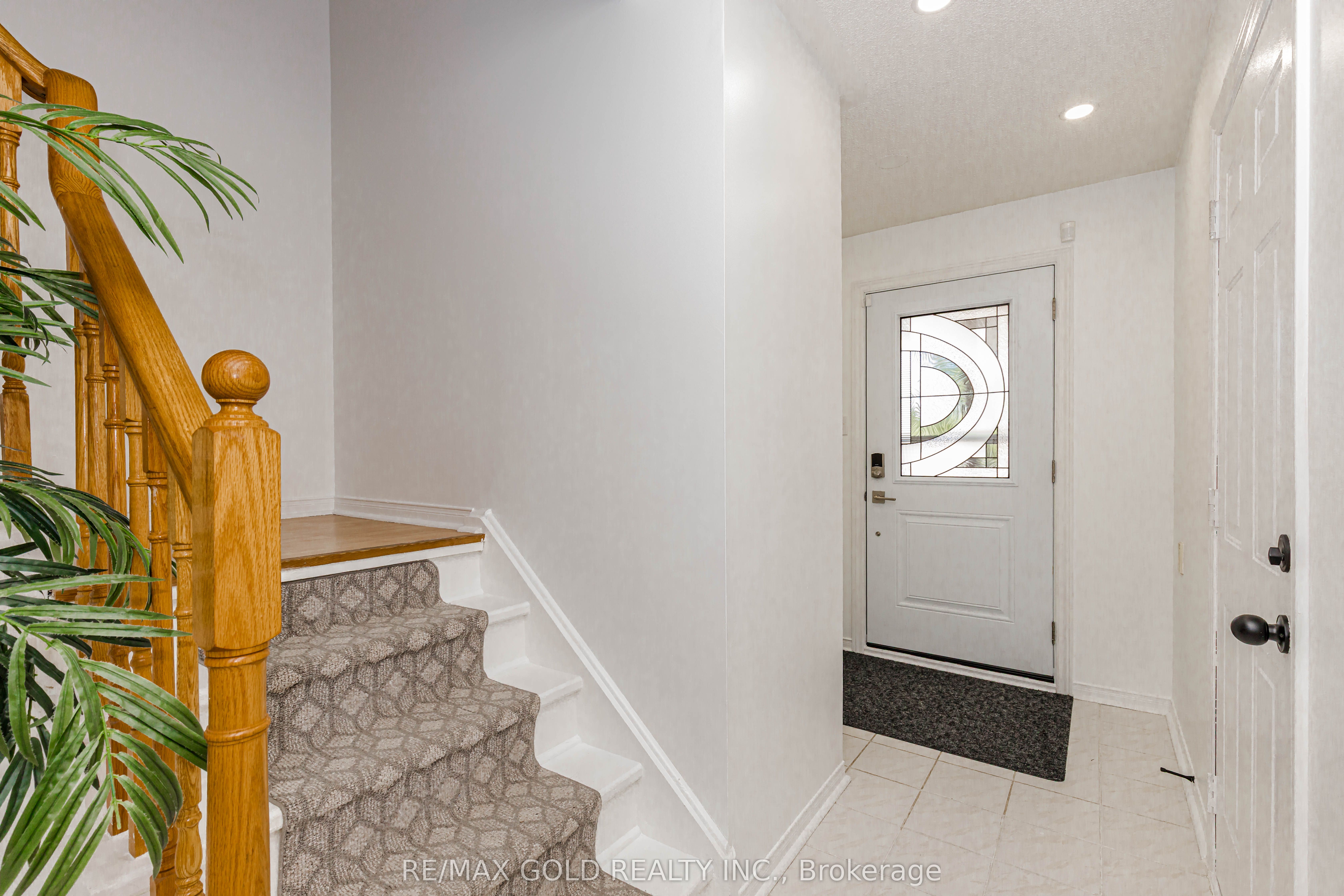 Additional image 6 of 52 Wickstead Court, Brampton, ON, L6R 1N8