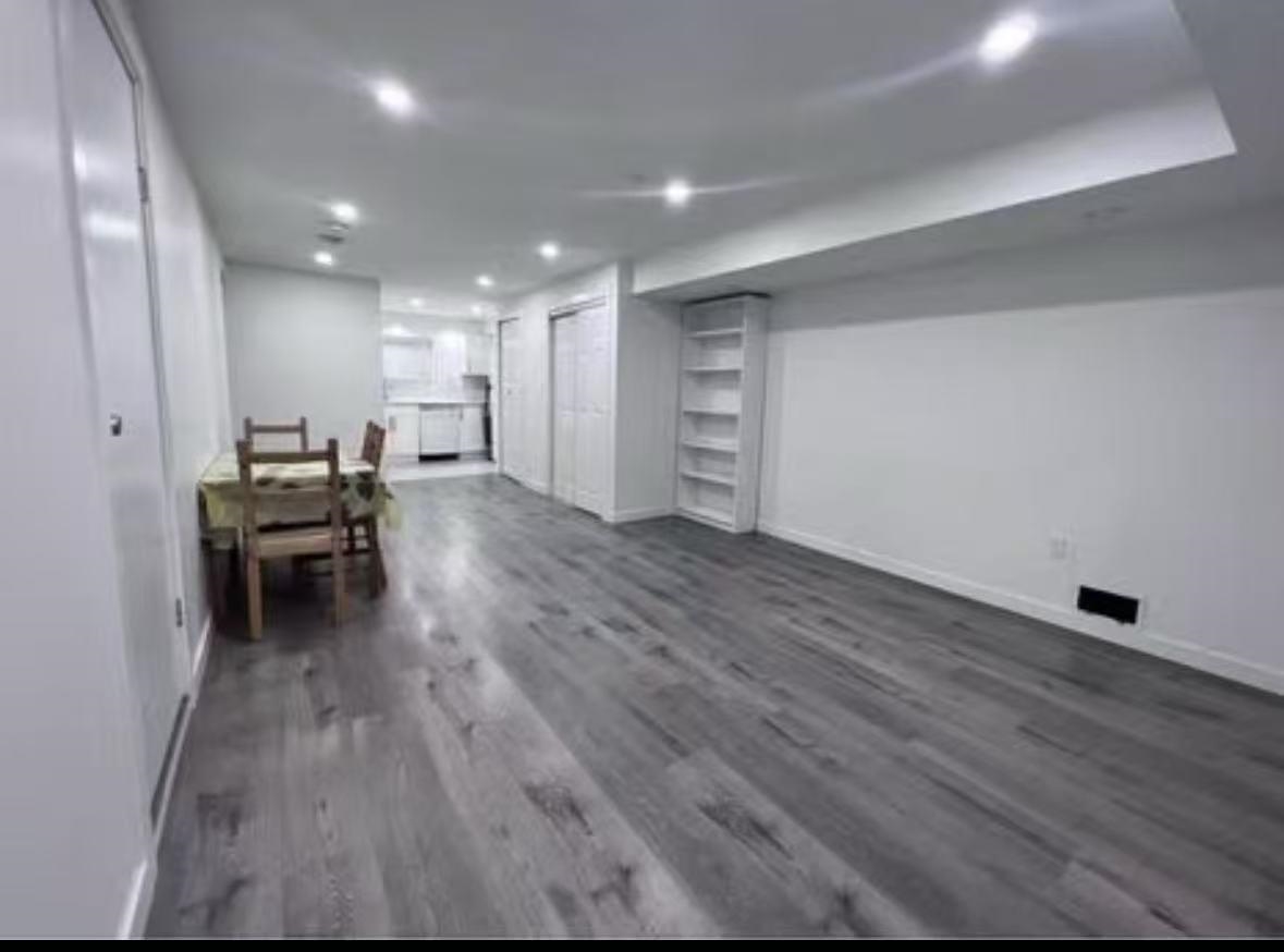 680 Sperling Ave , Burnaby, BC, V5B 4H5