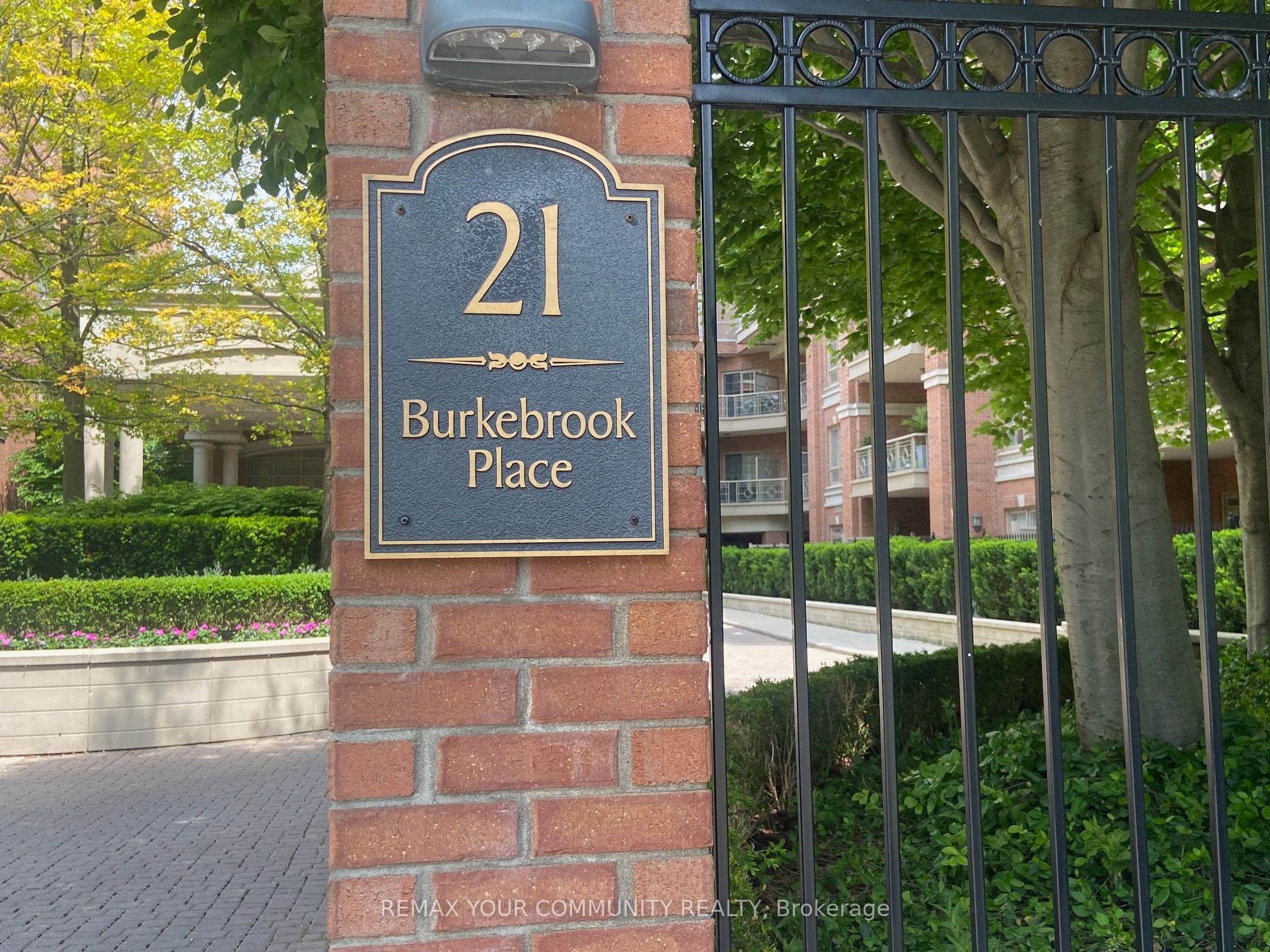 Additional image 2 of 312-21 Burkebrook Place, Toronto, ON, M4G 0A2