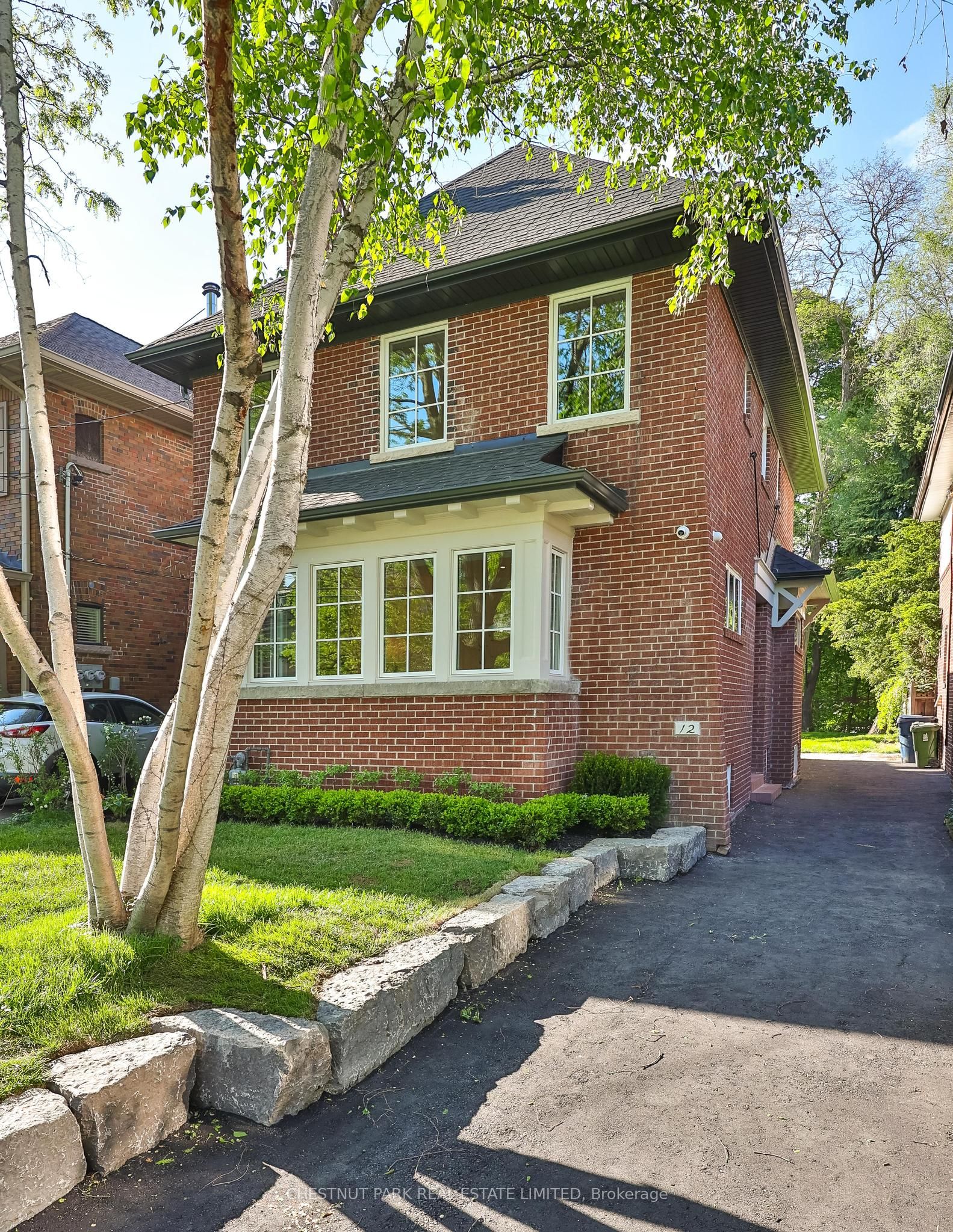 12 Glenview Avenue, Toronto, ON, M4R 1P6