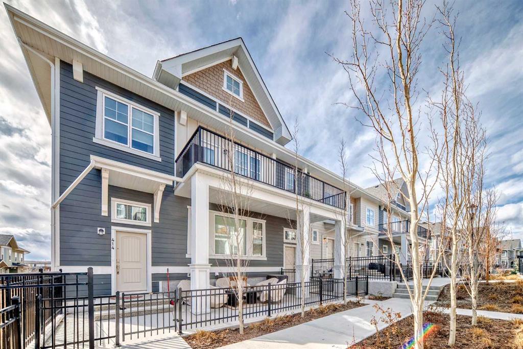 410 Cranbrook Walk SE, Calgary, AB, T3M 2V5