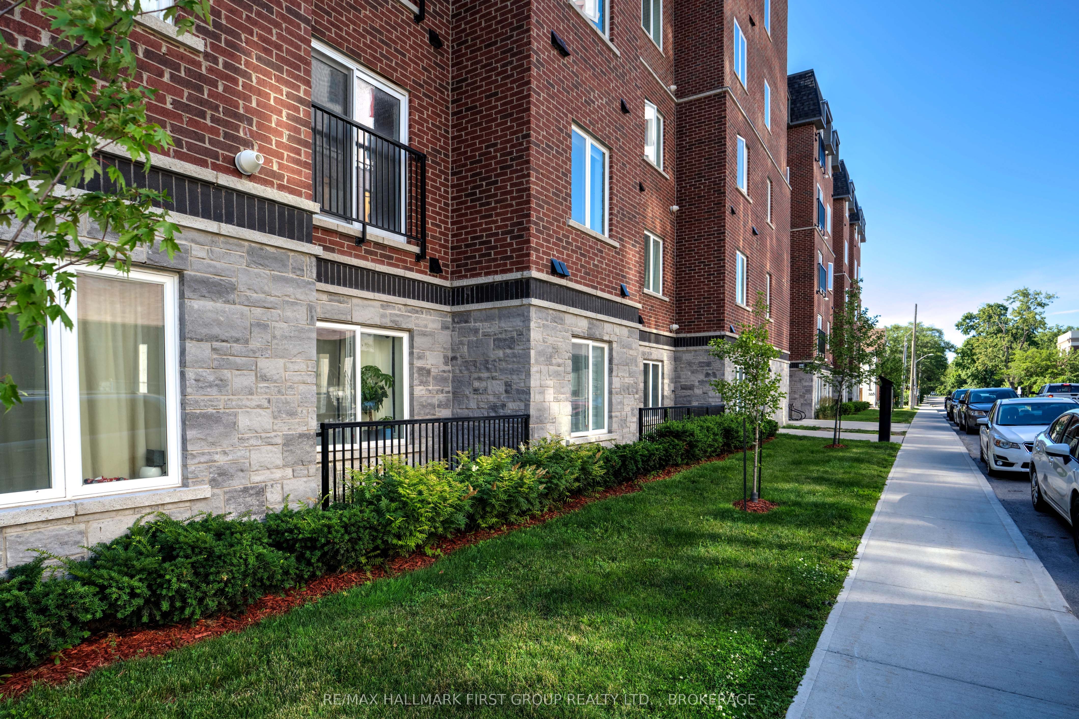 217-501 Frontenac Street, Kingston, ON, K7K 4L9 photo 4