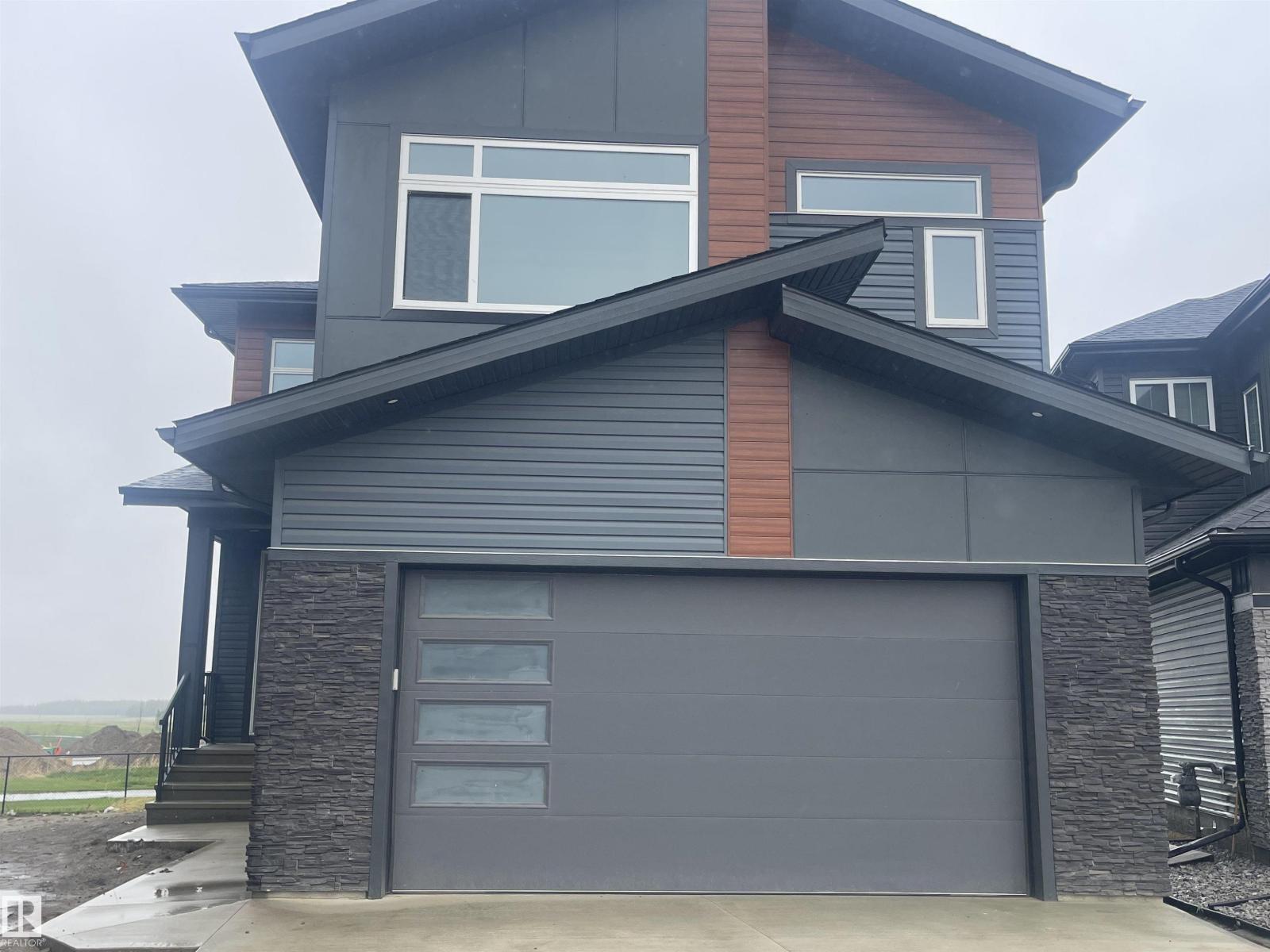 416 Pine Point, Leduc, AB, T9E1S7
