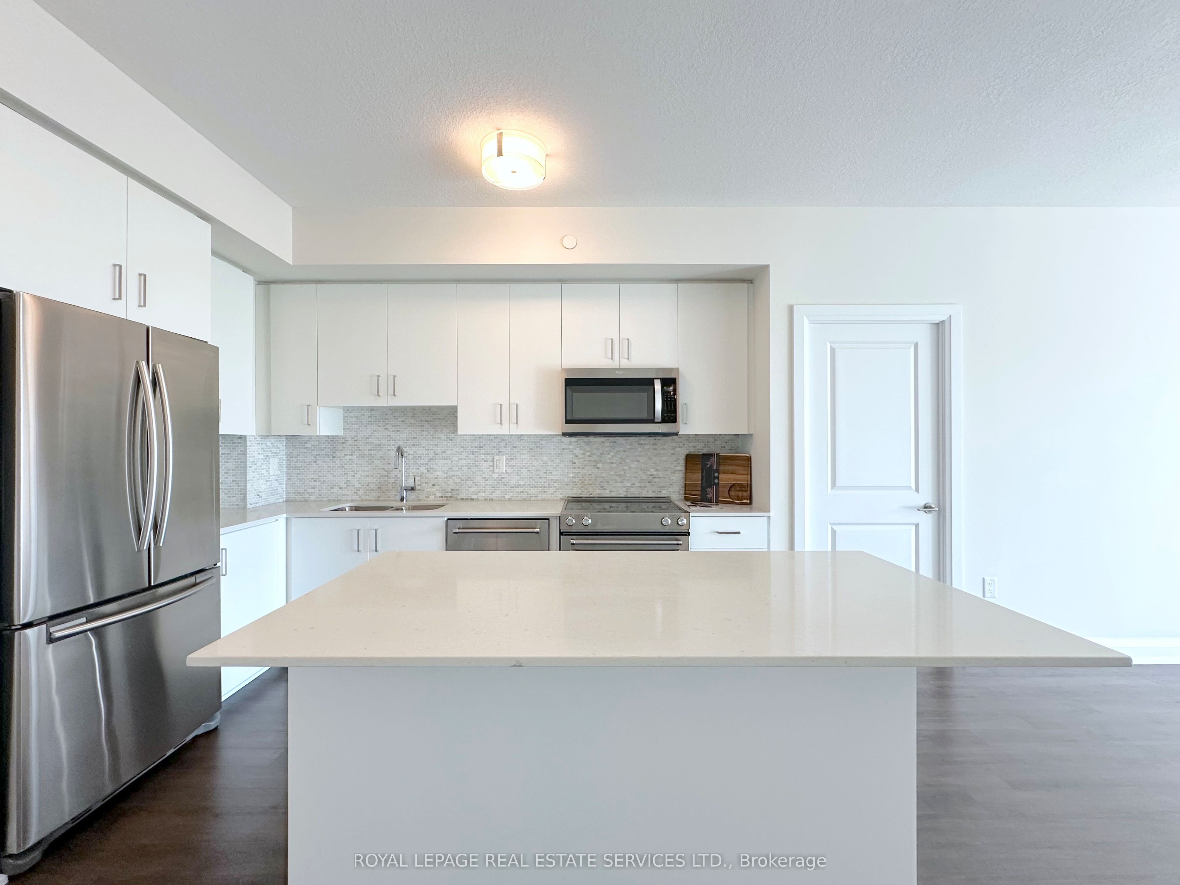 Additional image 2 of 209-2333 Taunton Road, Oakville, ON, L6H 0N5