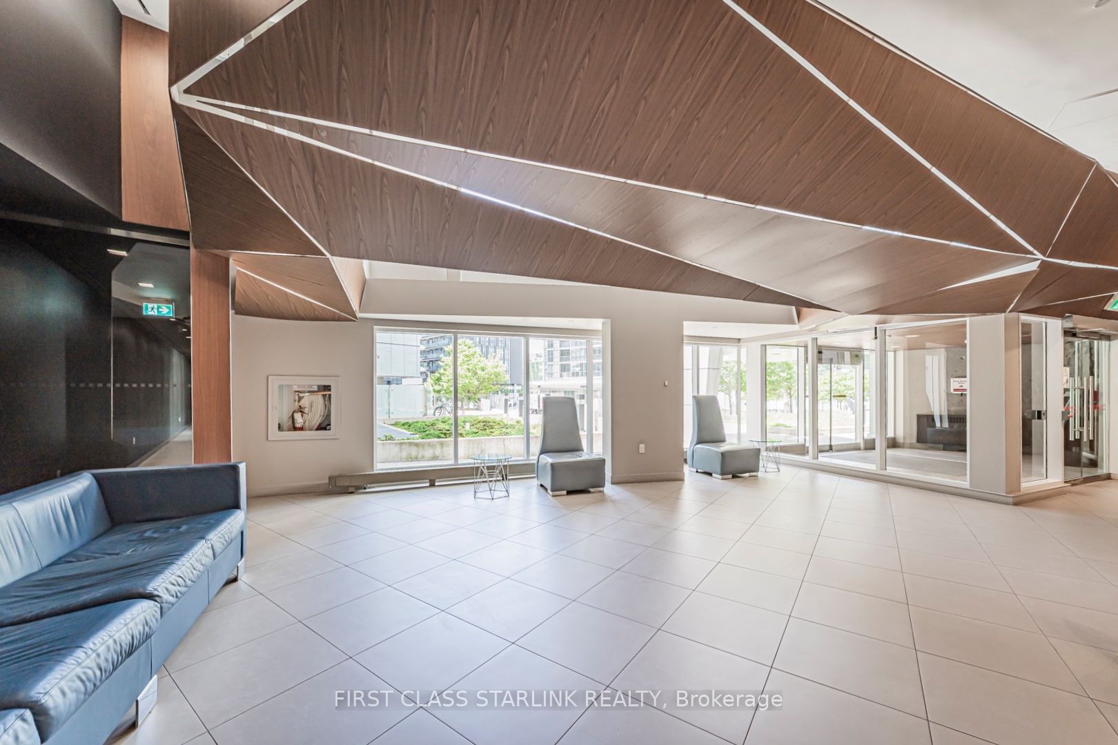 Additional image 5 of 4602-75 Queenswharf Road, Toronto, ON, M5V 0J8