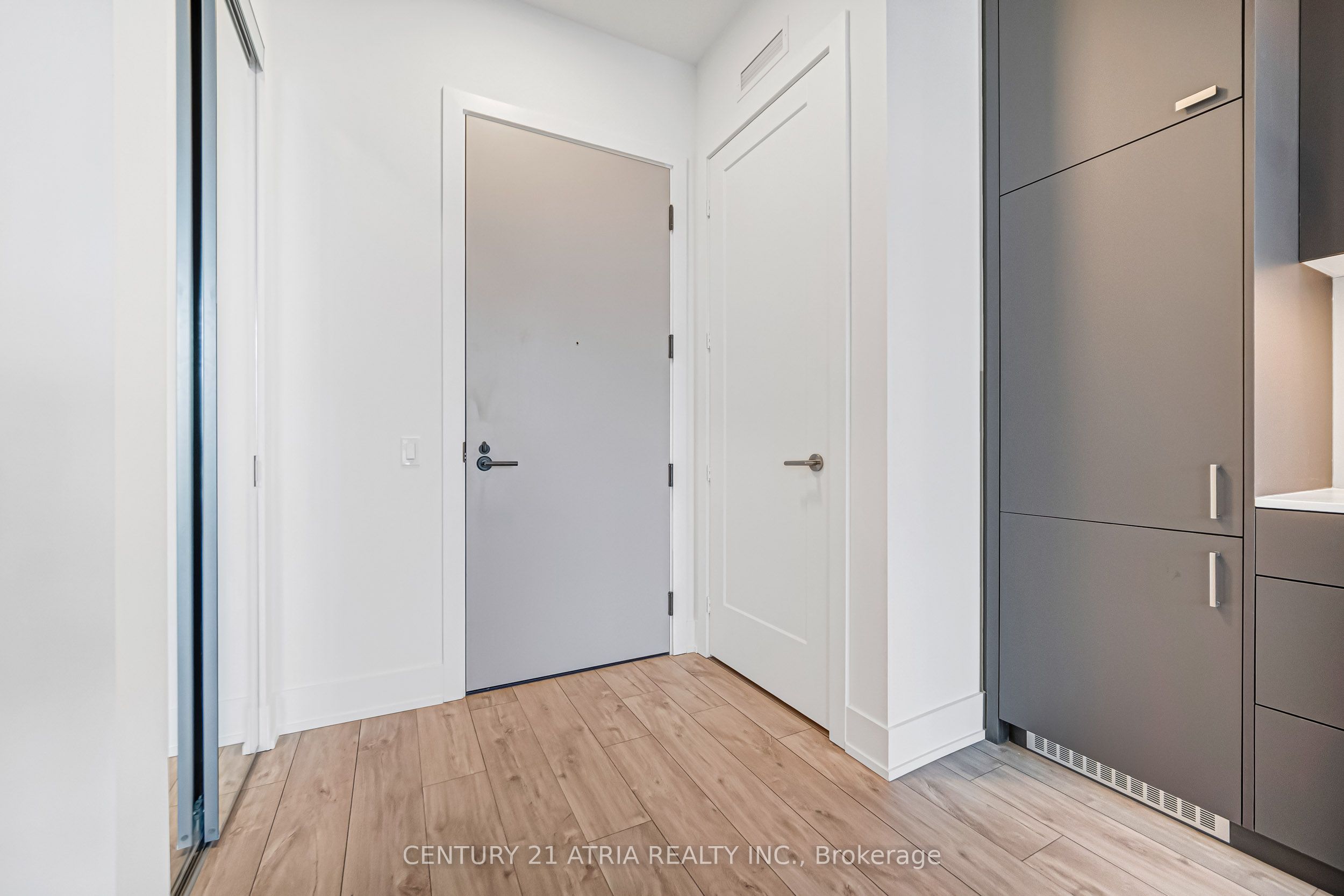 Additional image 5 of 207-858 Dupont Street, Toronto, ON, M6G 0C1