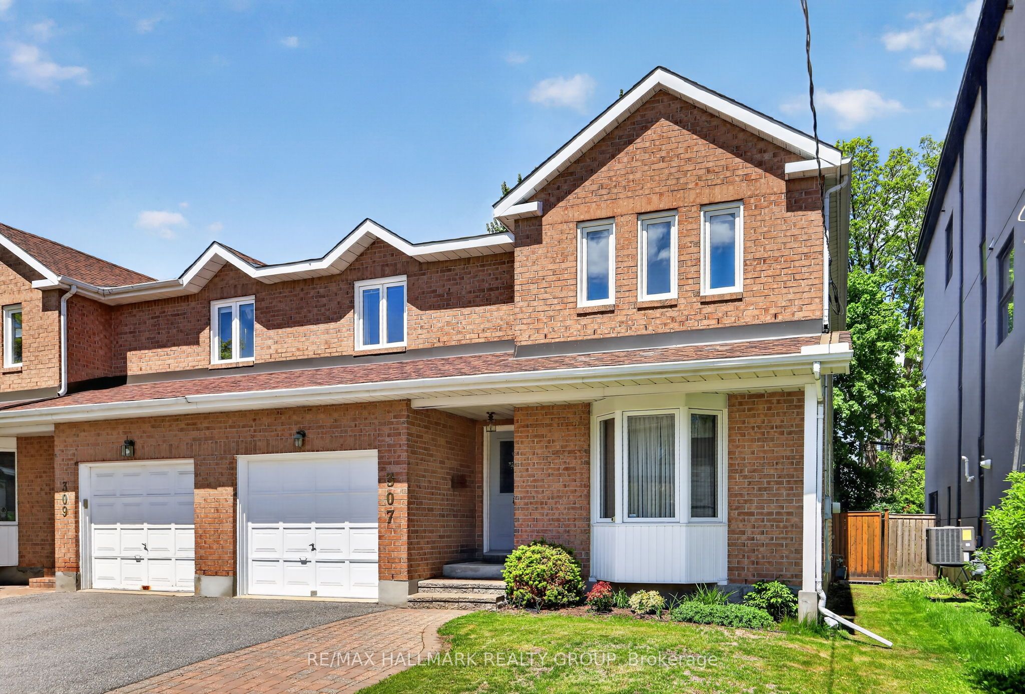 307 Beechgrove Avenue, Ottawa, ON, K1Z 6R4