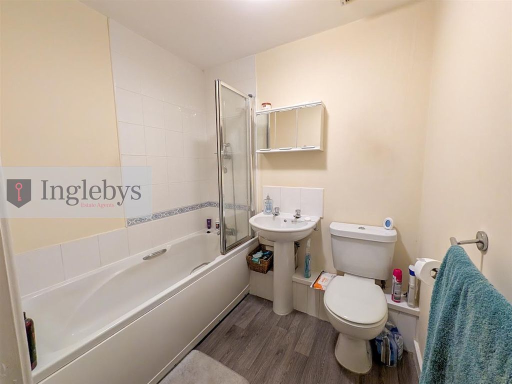 Additional image 10 of 2 bed flat for saleCaroline Mews, Redcar TS10