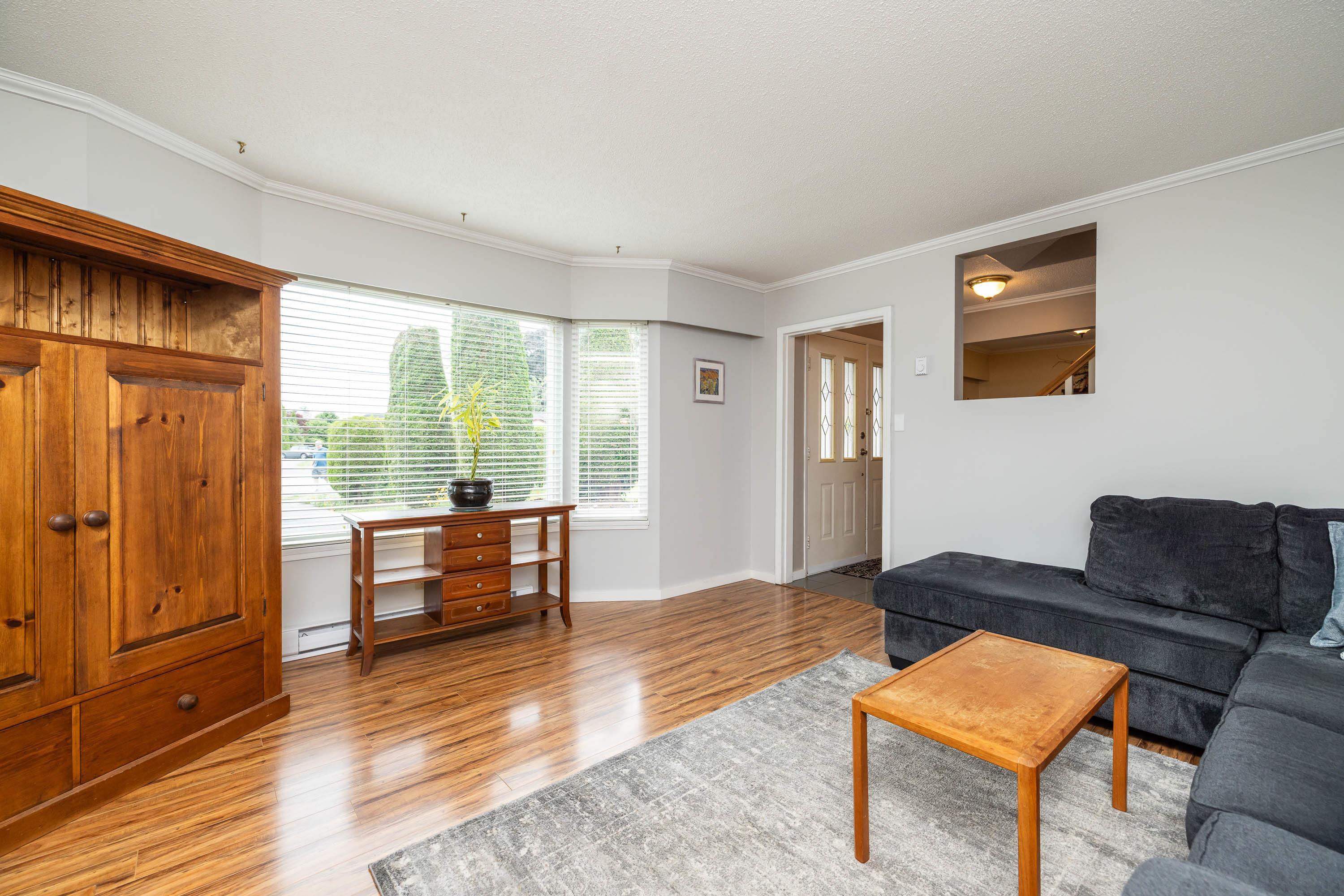 5567 44 Avenue, Delta, BC, V4K 1C9 photo 2