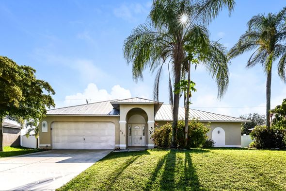 633 SW 9th Avenue, Cape Coral, FL, 33991