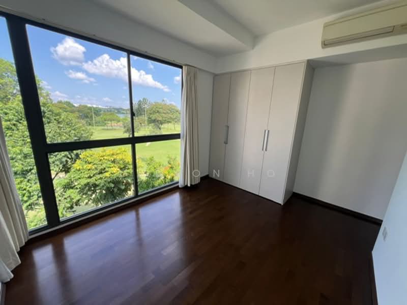 520 Miltonia Close photo 2