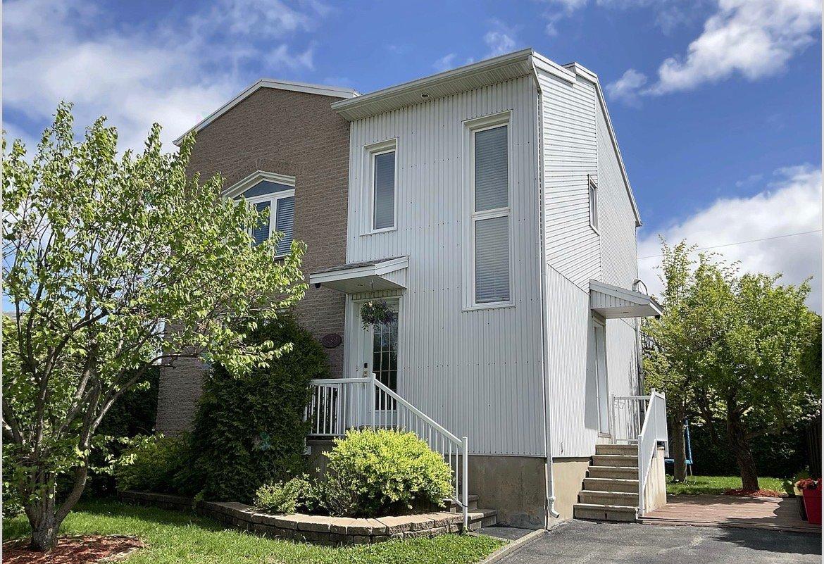 388 Rue Plichard