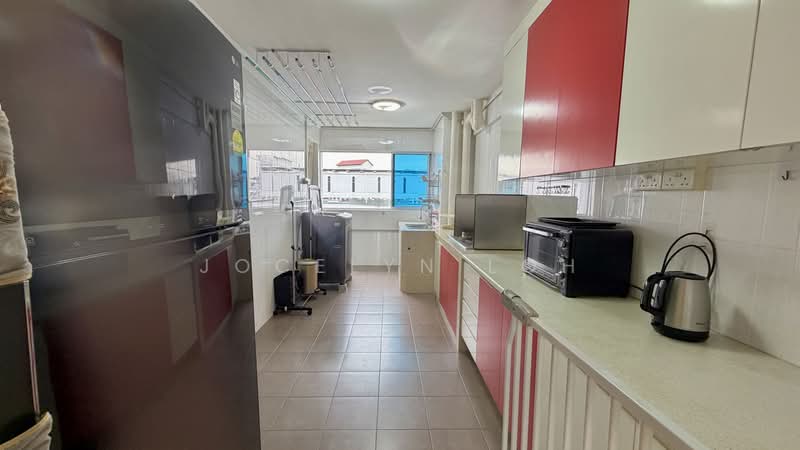213 Bukit Batok Street 21 photo 3