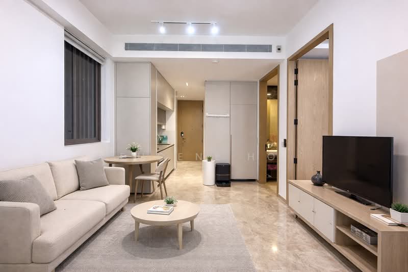 8 River Valley Close