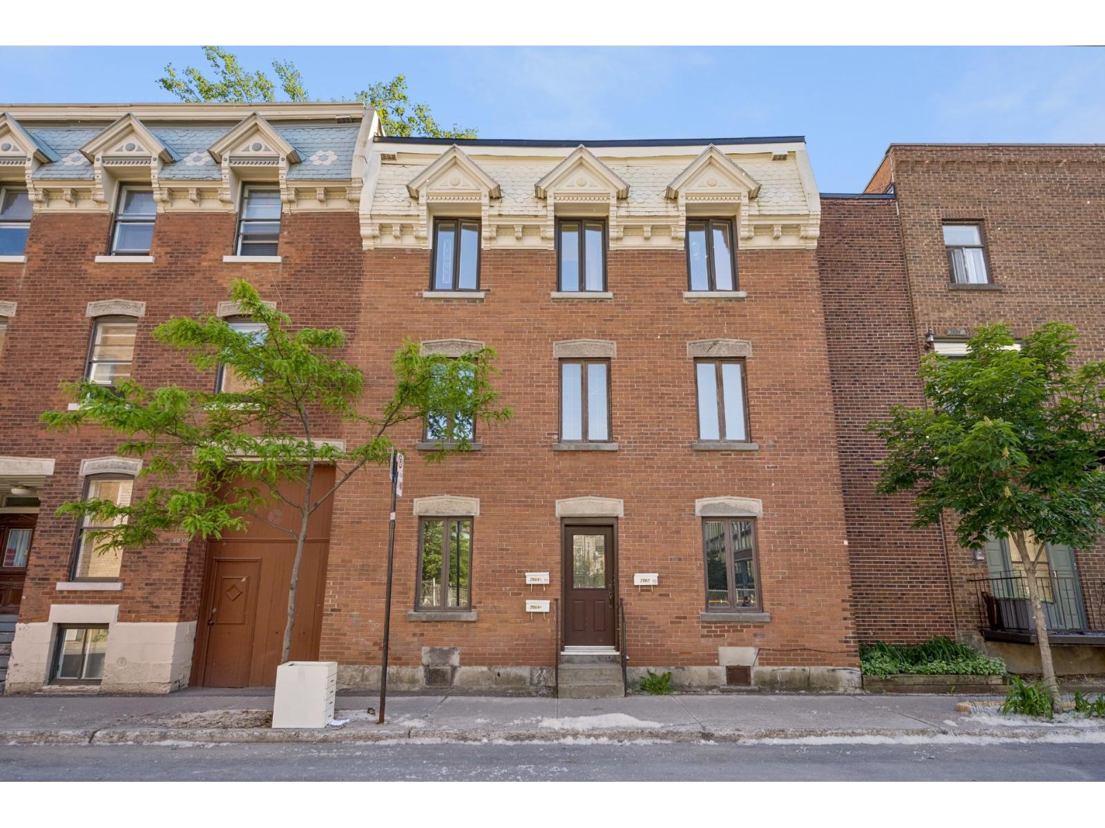 2062 Rue Panet