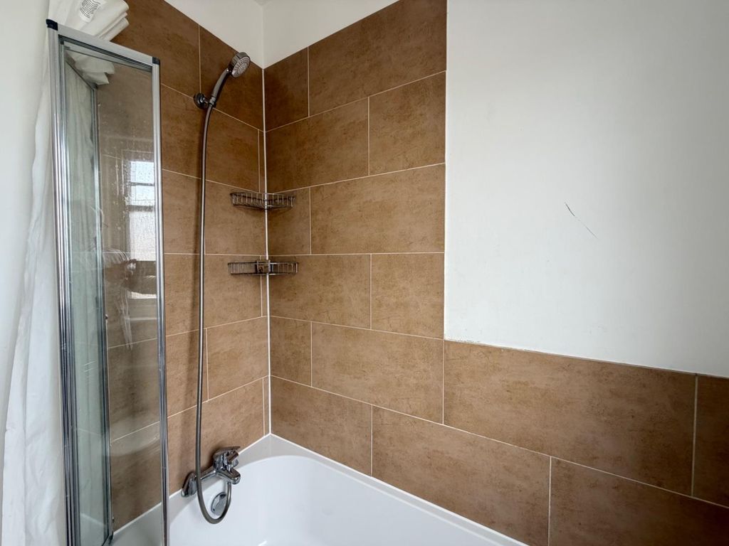 Additional image 20 of 3 bed terraced house for saleCassiobury Road, Weymouth DT4