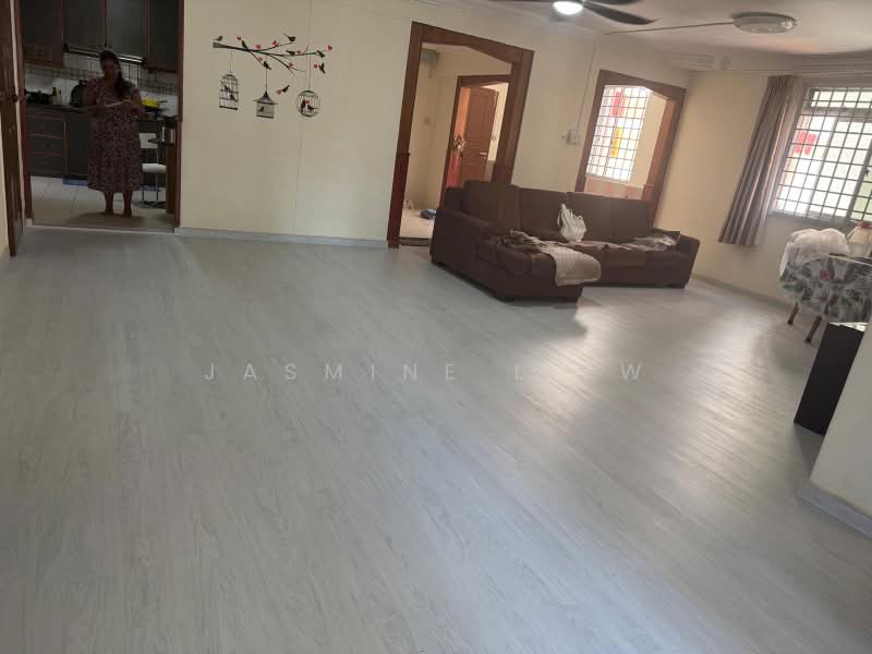 315 Tampines Street 33 photo 3