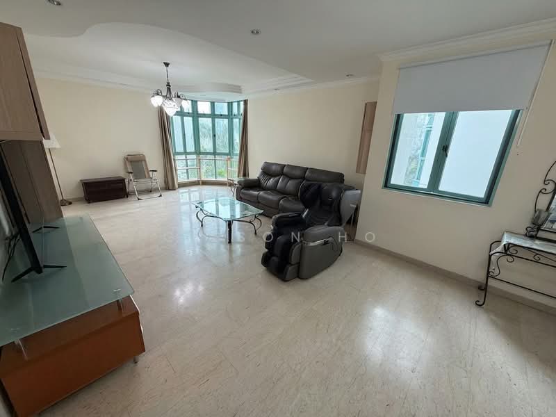 162 Mariam Way photo 4