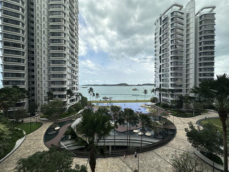 25 Cove Way